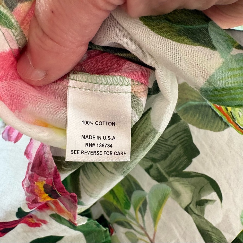 PERSIFOR Freya Placket Front Tropic in Grass Top. Size Small. - Picture 8 of 16